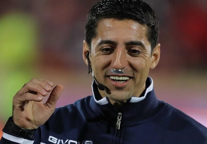 وگانی رسماً پناهندگی اعلام کرد