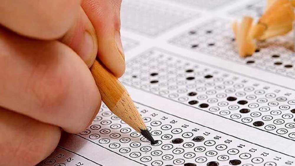 مشاور رتبه های برتر چه کسانی بودند؟