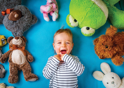 تاثیر عروسک و اسباب بازی در انتخاب لباس