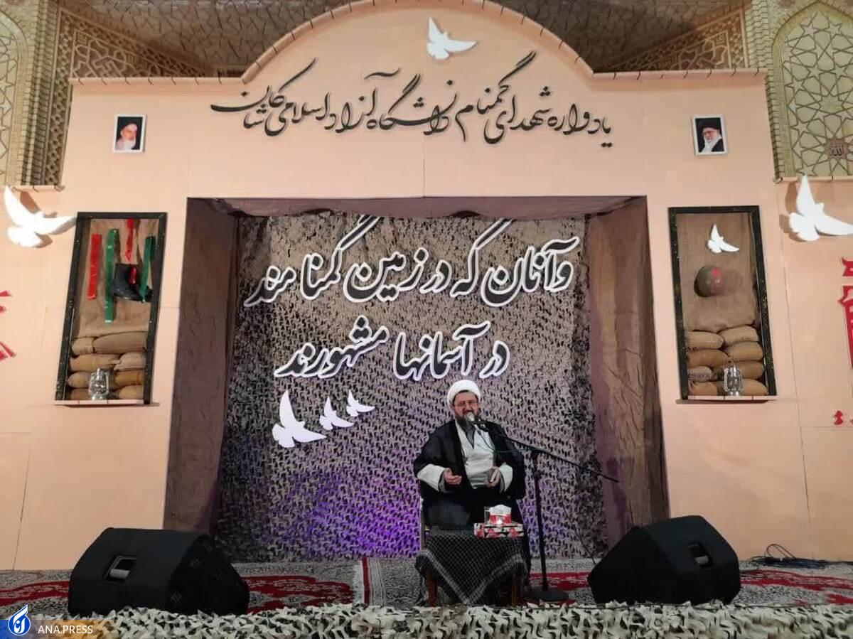 باید کفر به طاغوت را در خود تقویت کنیم