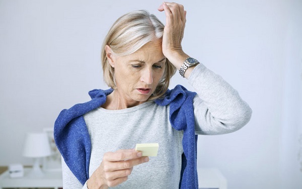 این علائم ساده هشدار دهنده ابتلا به آلزایمر است