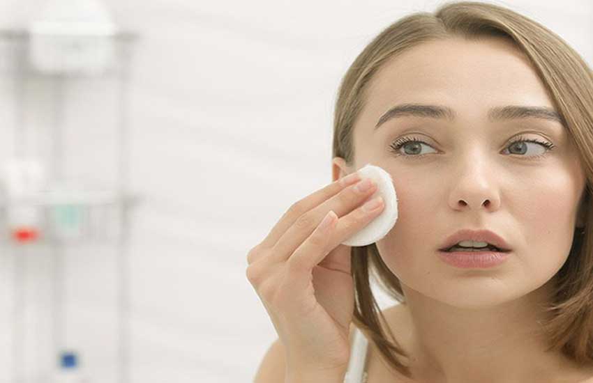 What is the main use of makeup remover?