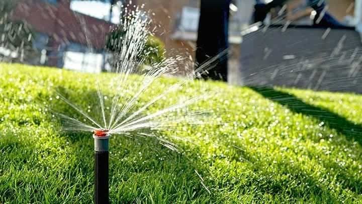 چگونه آبپاش خراب را درست کنیم