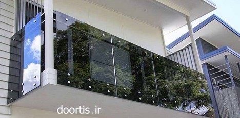 کاربرد نرده شیشه ای دودی شرکت درتیس