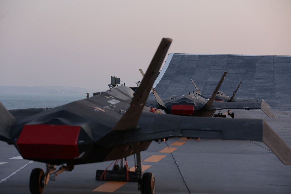 پهپاد جدید شناسایی و بمب‌افکن «جاس ۳۱۳» نیروی دریایی سپاه چیست؟