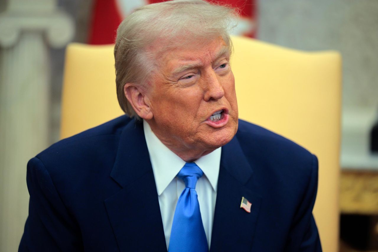 ترامپ: فکر می‌کنم ایران دارد ما رو سر می‌دواند