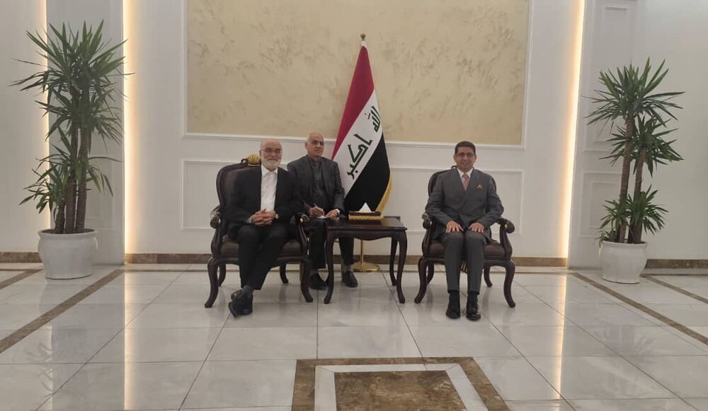 معاون قوه قضائیه برای شرکت در نشست کمیته مشترک مقابله با تروریسم وارد بغداد شد
