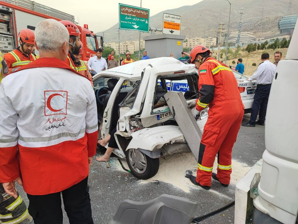 فوت زن ۷۵ ساله در تصادف اتوبان شهید خرازی