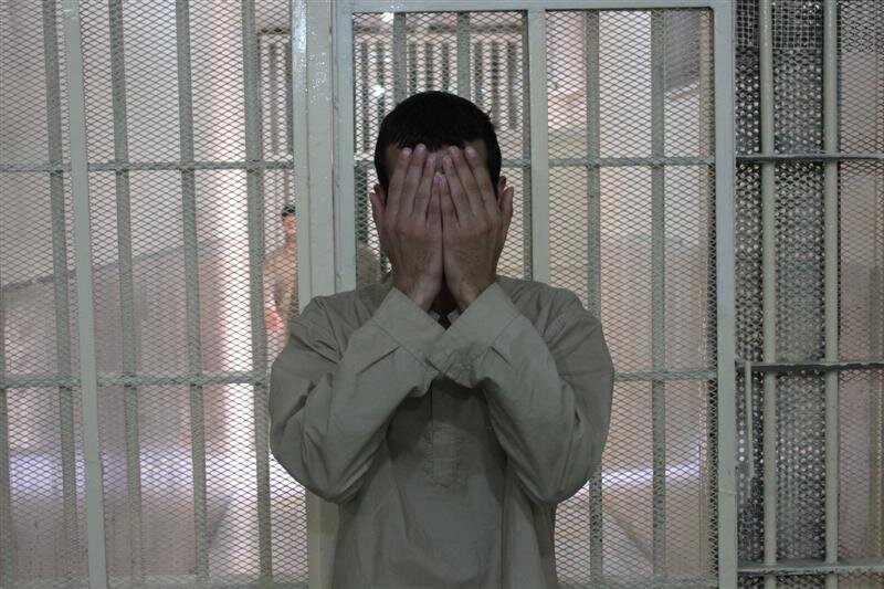 دام کاپیتان قلابی کشتی برای سرقت از دختران دم بخت