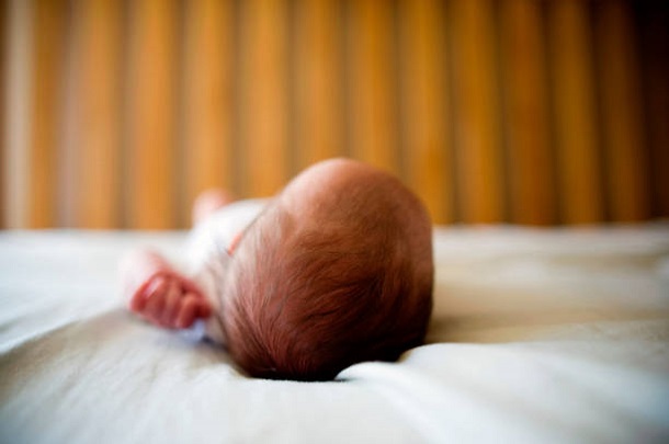 اصلاح فرم سر نوزاد در خانه